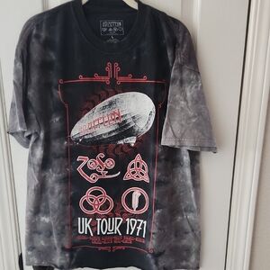 Led Zeppelin UK Tour 1971 Graphic T-Shirt